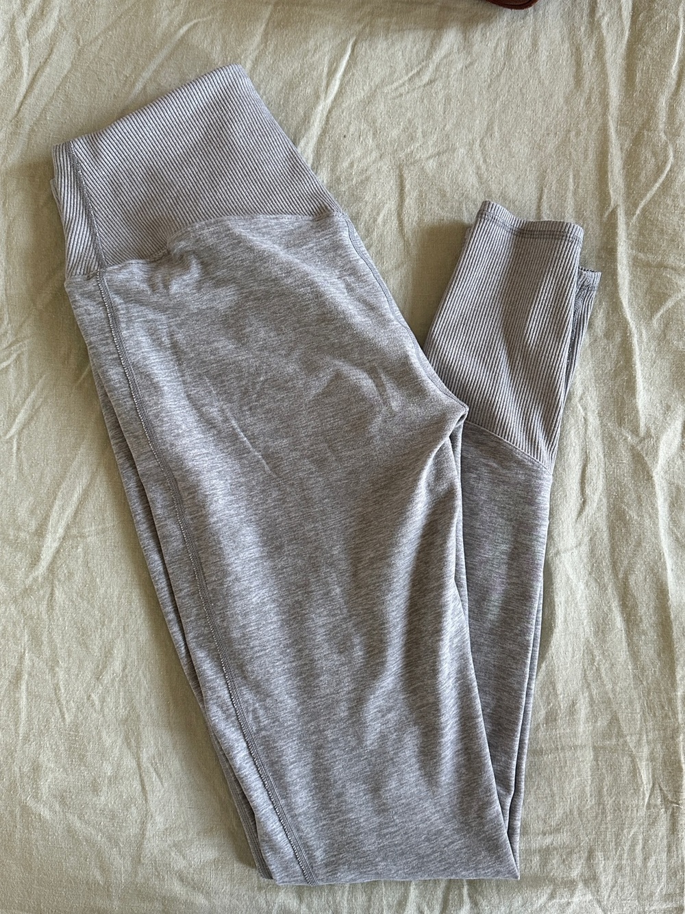 ALO Yoga Heather Gray Ribbed-Waist Leggings